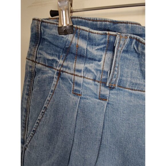 Indigo Saints Pleated Cropped High Rise Light wash Jeans (8) 29x25.5 NWT - Picture 9 of 14